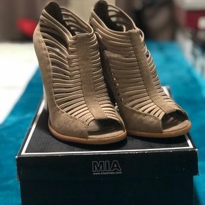 Spring Taupe Nova Suede Chunky Heel